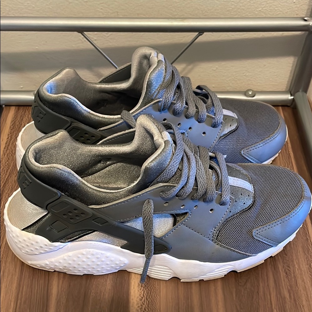 Nike huarache Gray and White Athletic Sneakers